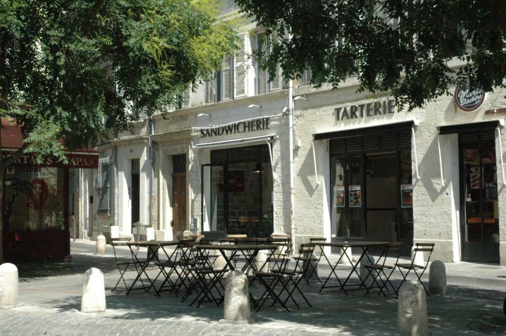 21 Bis Rue De La Croix Appartement Avignon Bagian luar foto